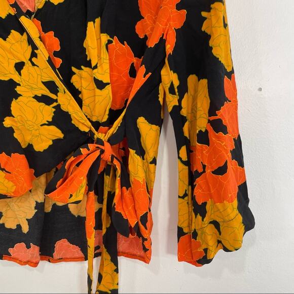 TopShop Black Orange Mustard 70s Floral Surplice Half Sleeve Wrap Top 4 Small - Picture 3 of 8